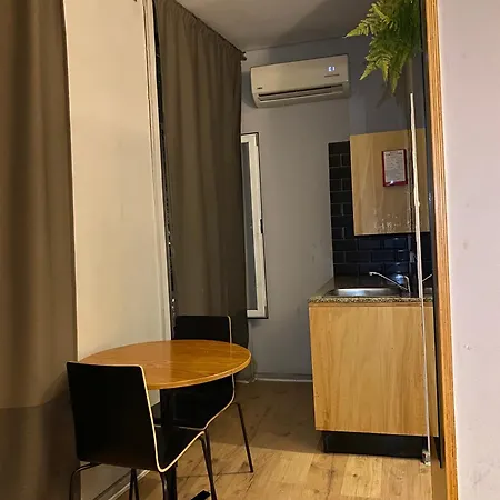 Studio Metro Flat Oporto